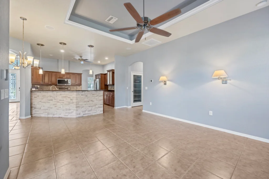 room reconfiguration contractors FL