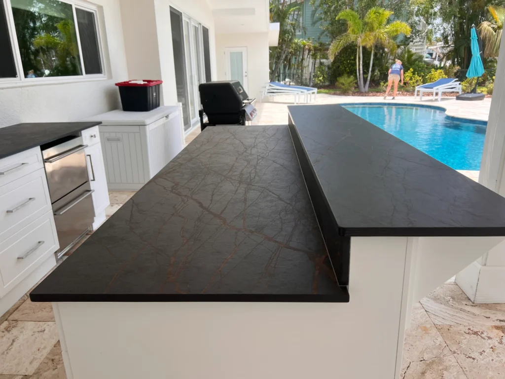 Custom Outdoor Kitchens Bradenton FL